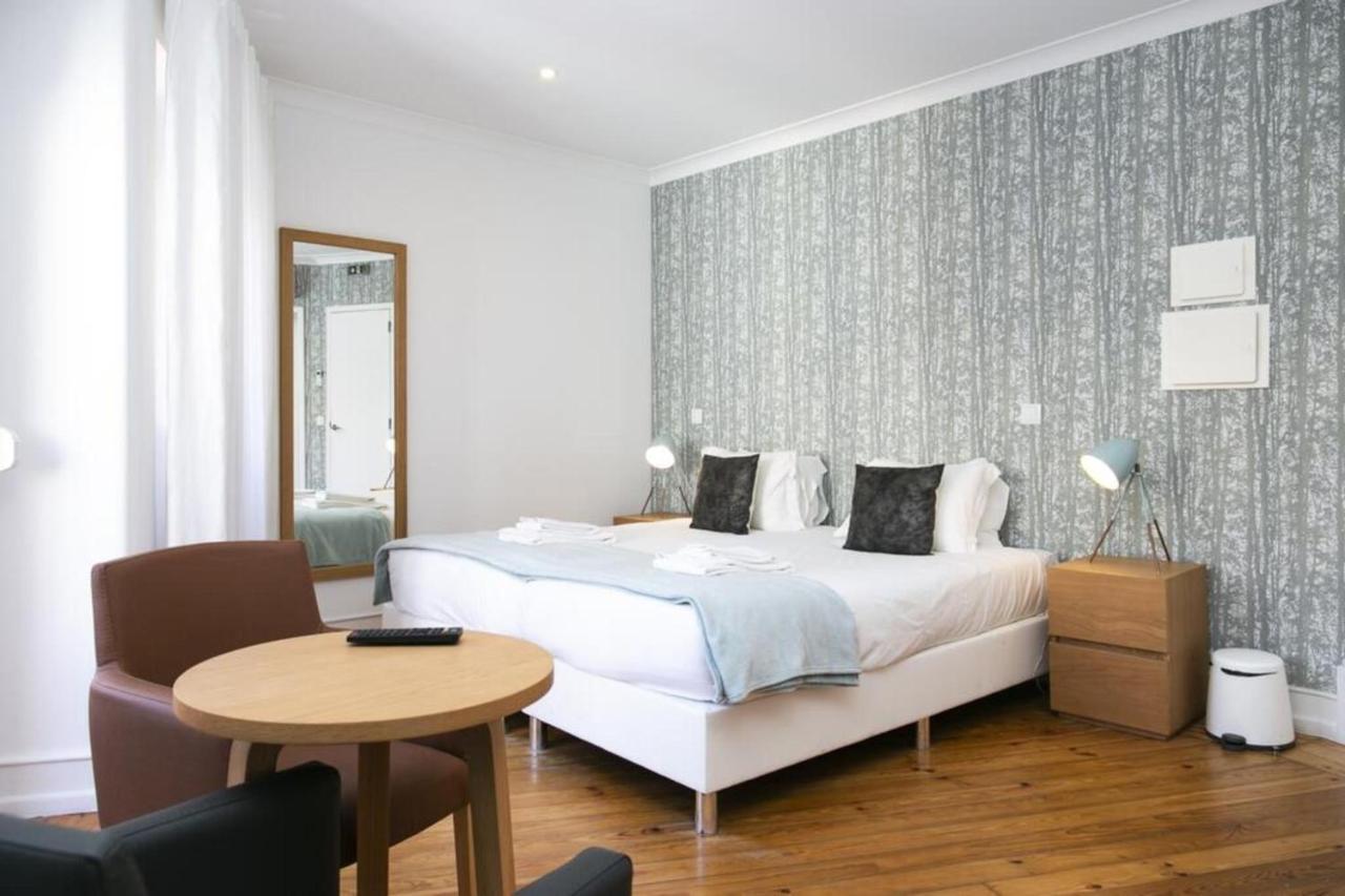 Cozy Avenida Guesthouse ลิสบอน ภายนอก รูปภาพ